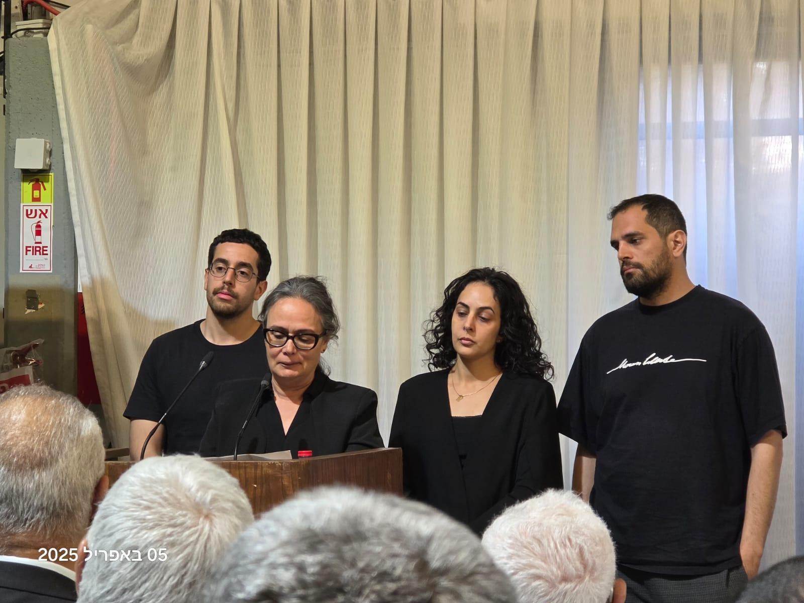 تأبين المربي والمناضل الراحل أنور داود بمشاركة مئات من رفاق درب السلام والمساواة والعدل من الشعبين