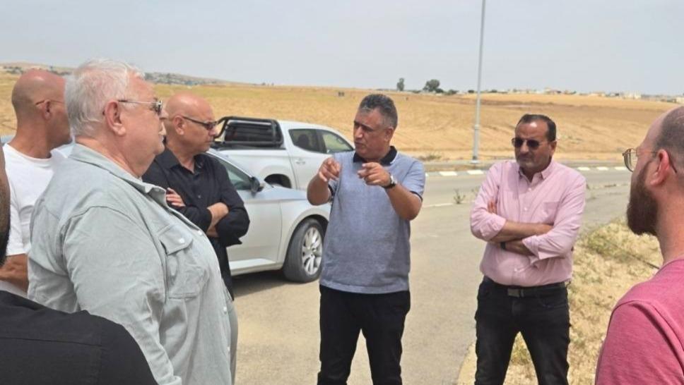 النائب يوسف العطاونة في زيارة للقيّة: تعزيز البنية التحتية التعليمية على رأس الأولويات