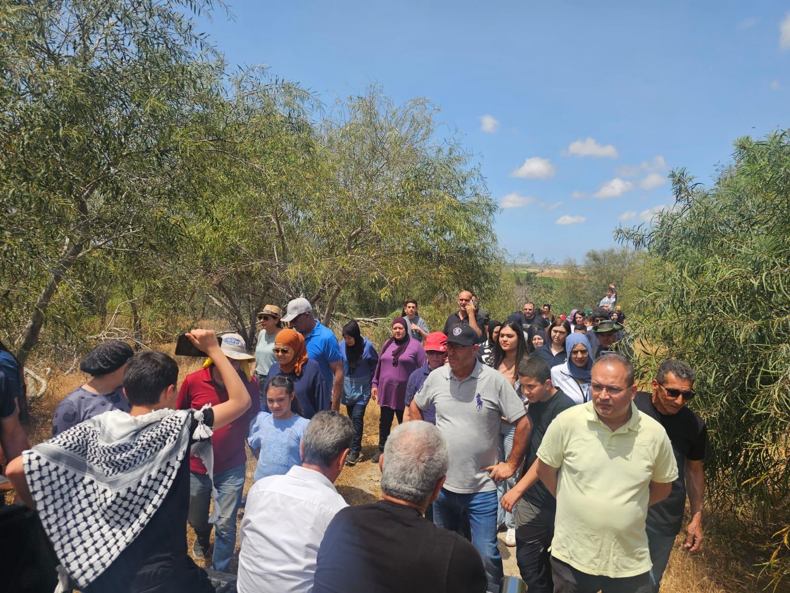 احياء ذكرى النكبة بزيارة قرية الدامون المهجرة