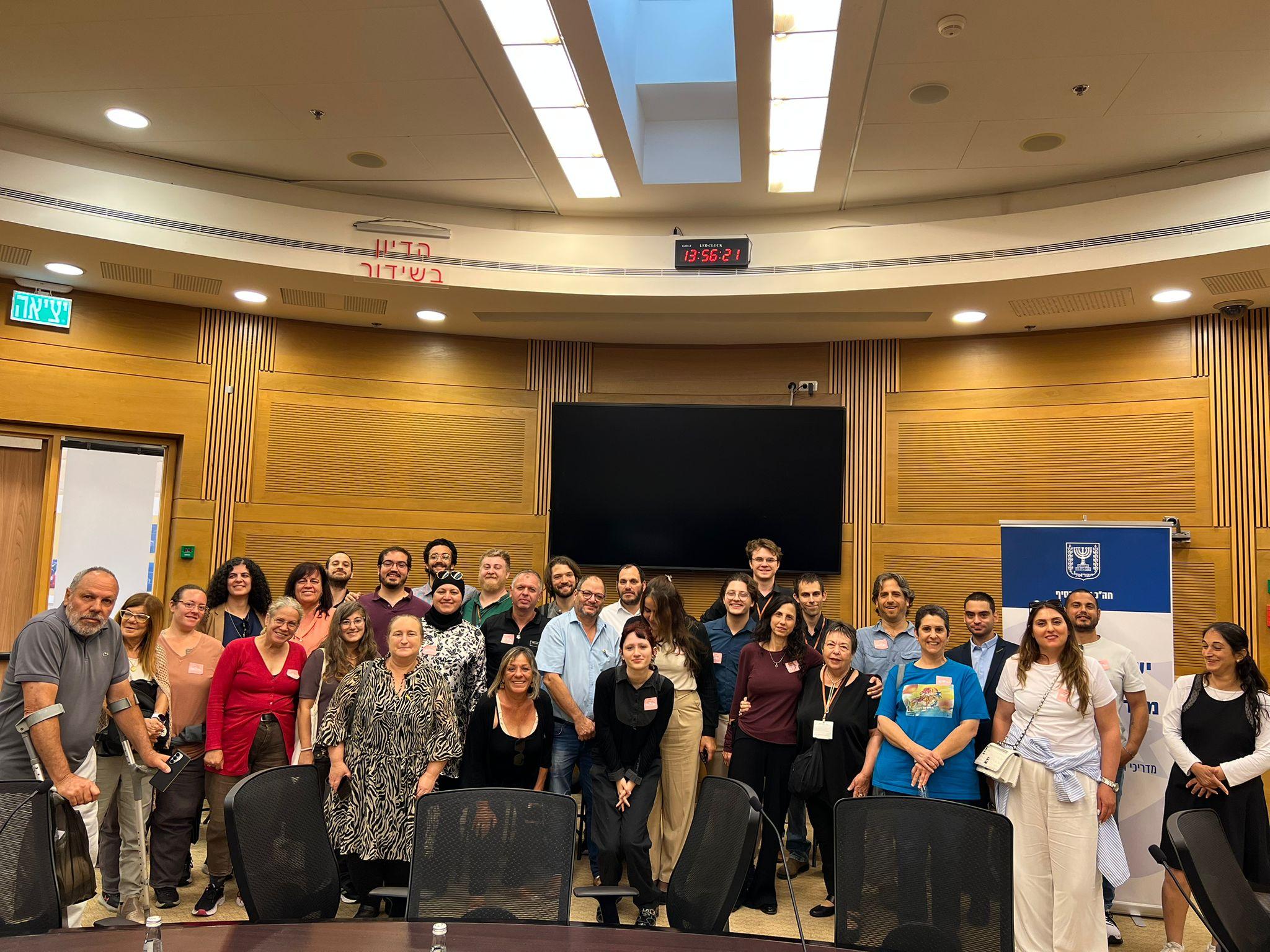 بعد انتهاء مدّة إبعاده عن الكنيست: النائب كسيف يعقد مؤتمرًا لدعم مرشدي التأهيل النفسي والاجتماعي