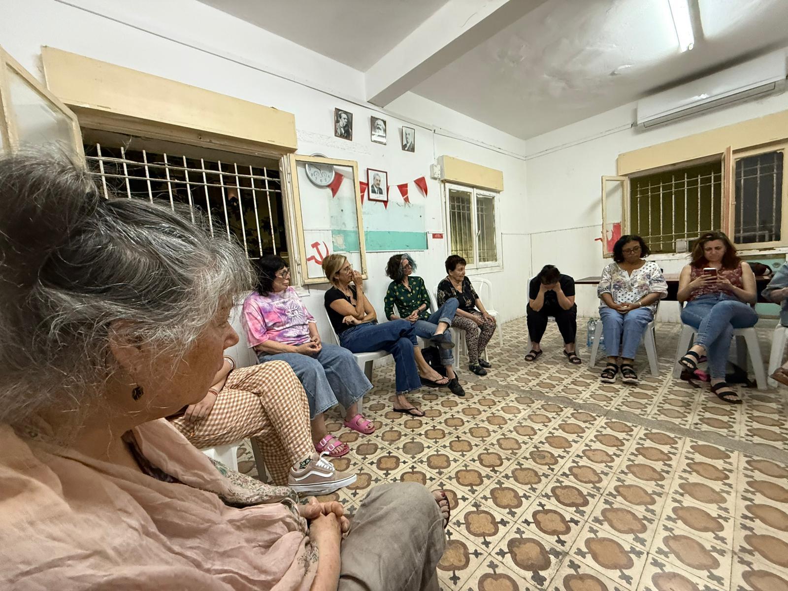 لقاء ناجح لتنظيم لحركة النساء الديمقراطيات في يافا: خطوات ميدانية لمناهضة التمييز ولدعم غزة