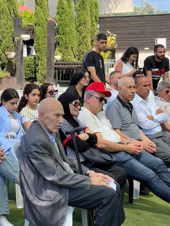 “أيّار زمان – من عبق الماضي نرُصّ الصفوف”.