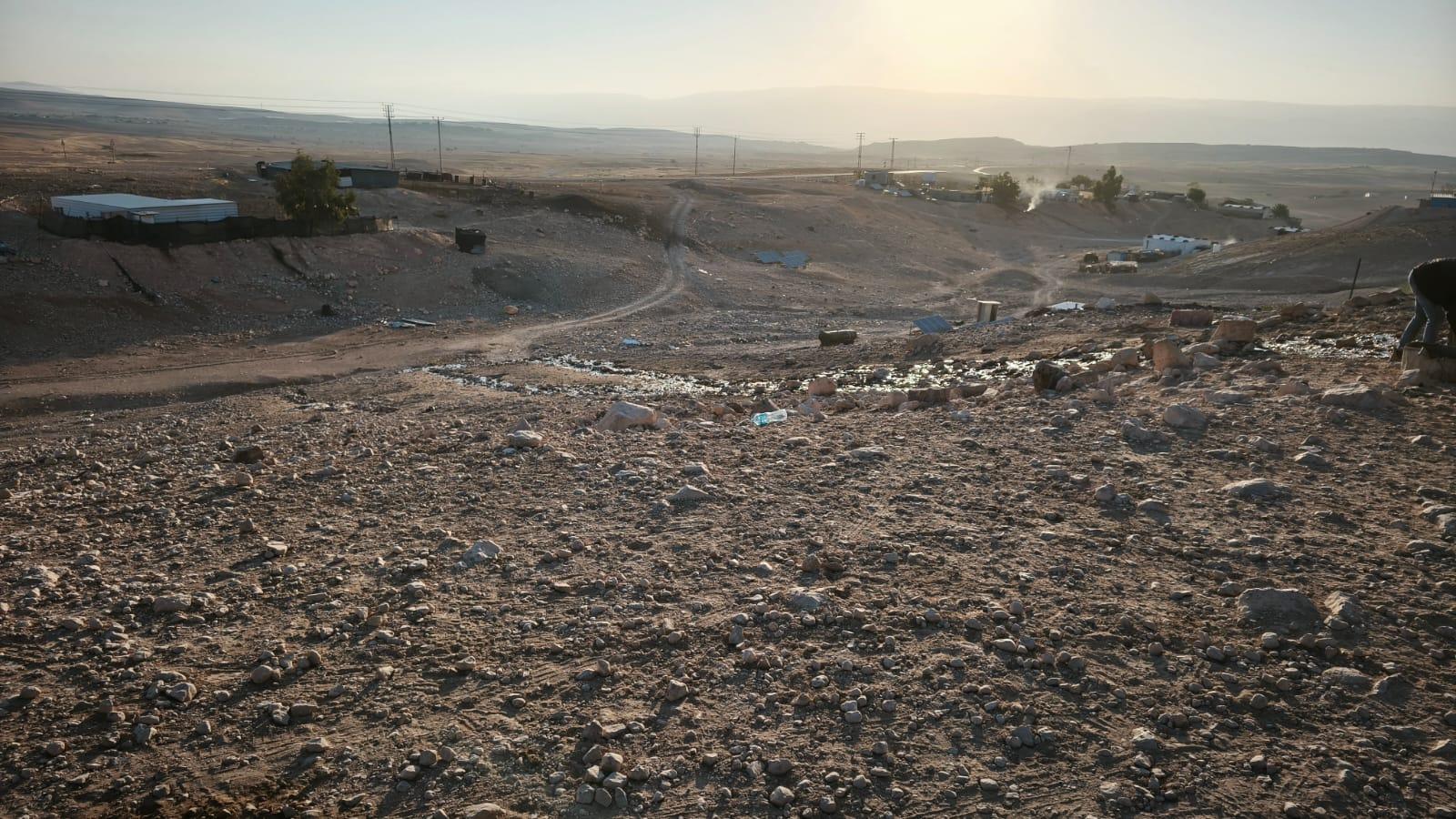 30 عائلة جديدة ترحل قسرا عن تجمع عرب المليحات (أورن فيلد)