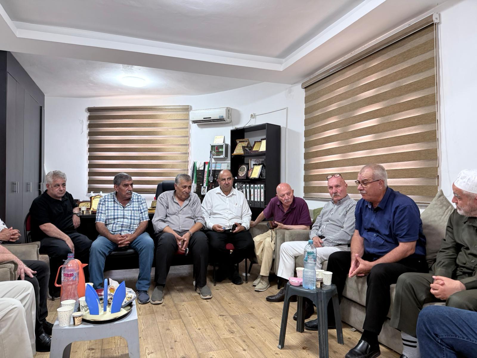 وفد للمتابعة بزيارة تفقدية إلى مخيمي طولكرم ونور شمس