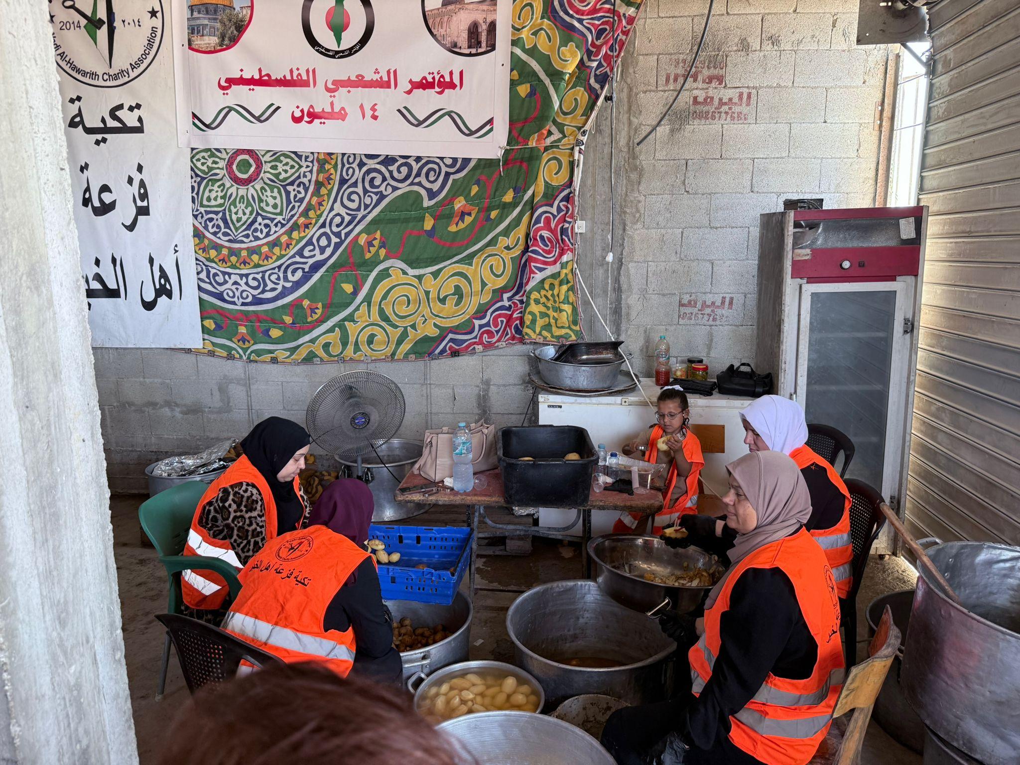 وفد للمتابعة بزيارة تفقدية إلى مخيمي طولكرم ونور شمس