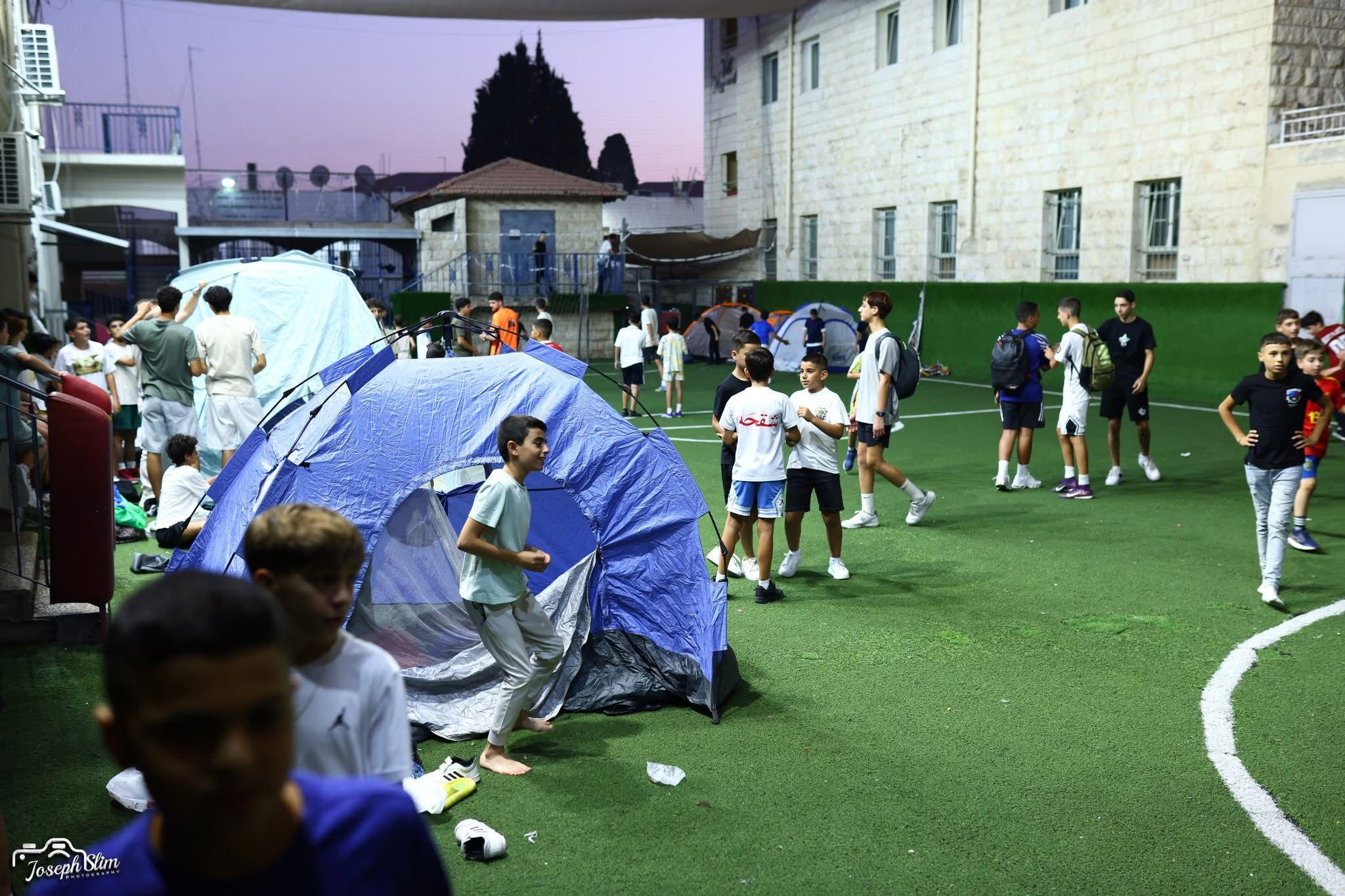 اختتام مخيم النادي الأرثوذكسي في الناصرة بمشاركة أكثر من 1,300 مشارك ومئات المتطوعين والمرشدين