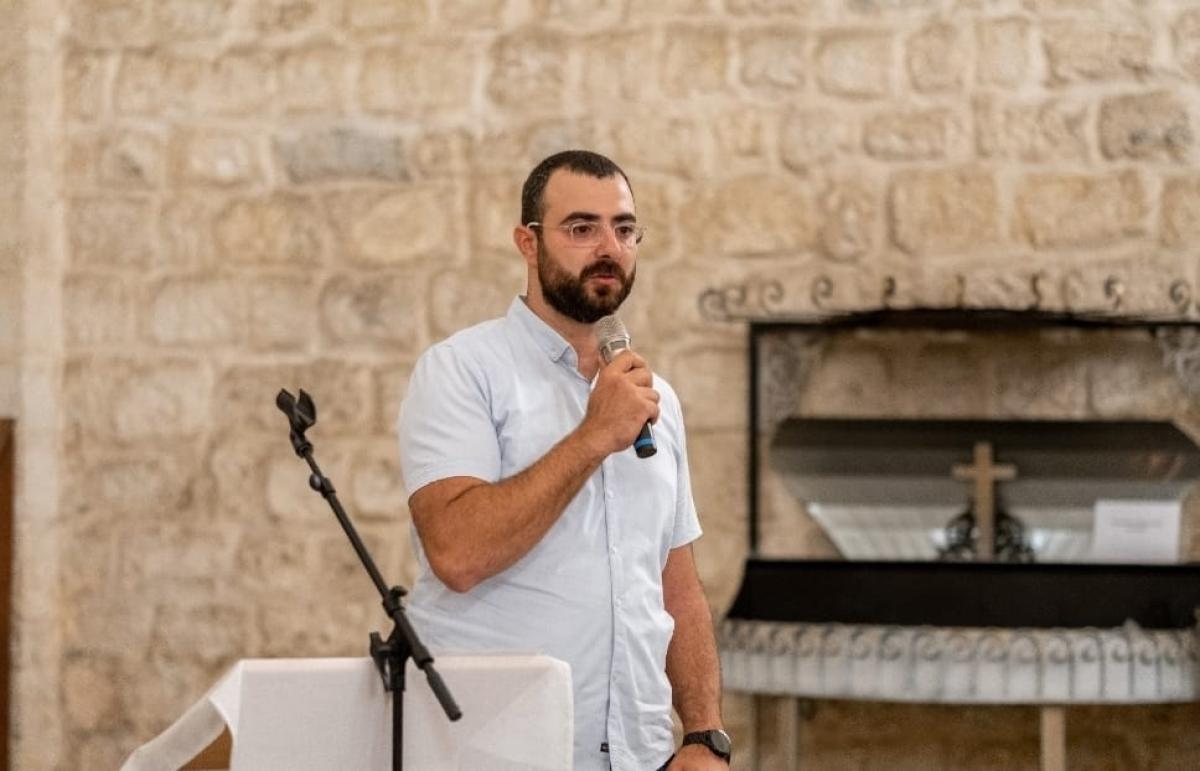 في أمسية محبّة ووفاء مهيبة: حيفا تكرّم الأب أغابيوس أبي سعدة