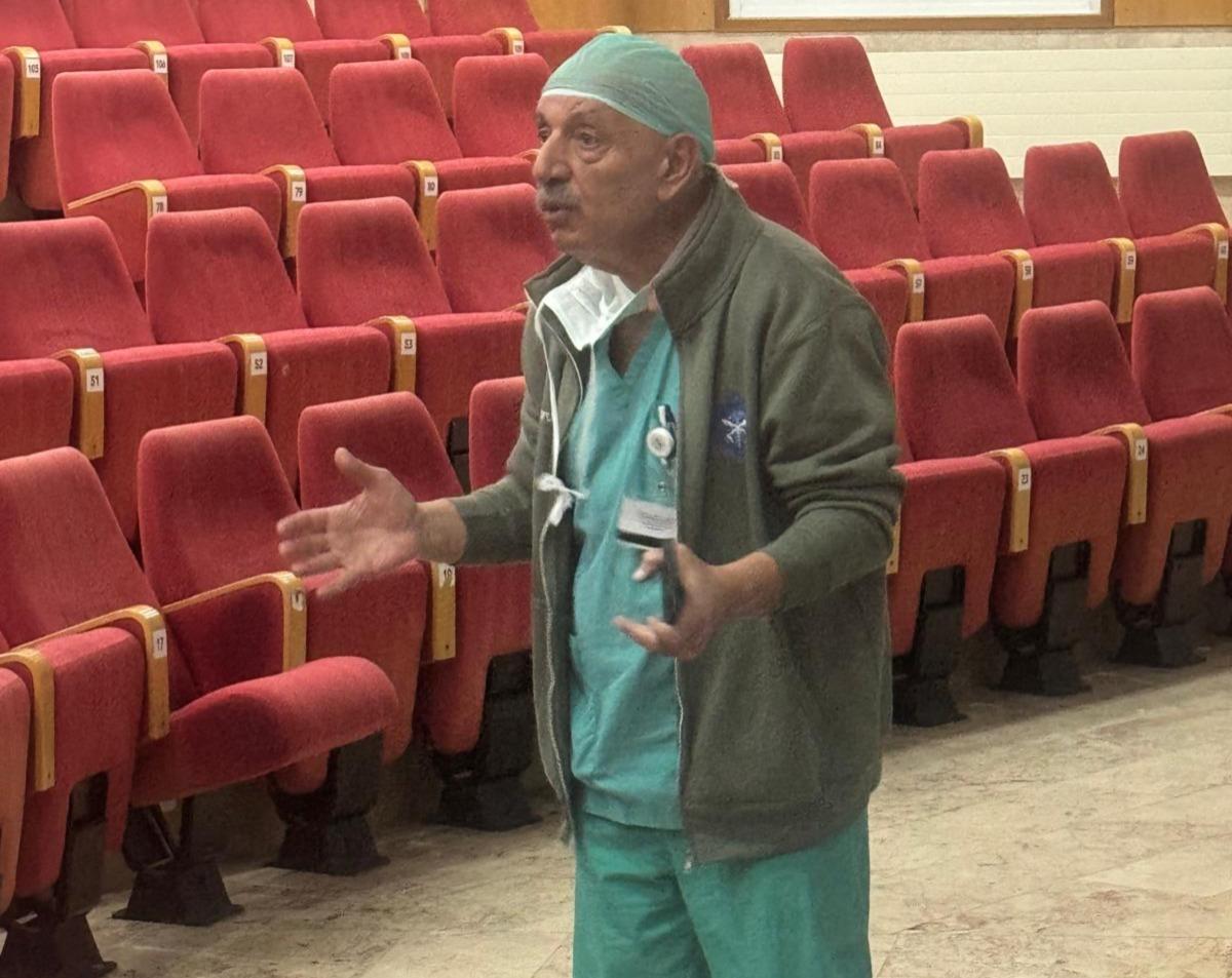 وقفة احتجاجية في مستشفى الناصرة – الإنجليزي تنديدًا بتفشي العنف في المجتمع العربي، المصدر: إعلام المستشفى