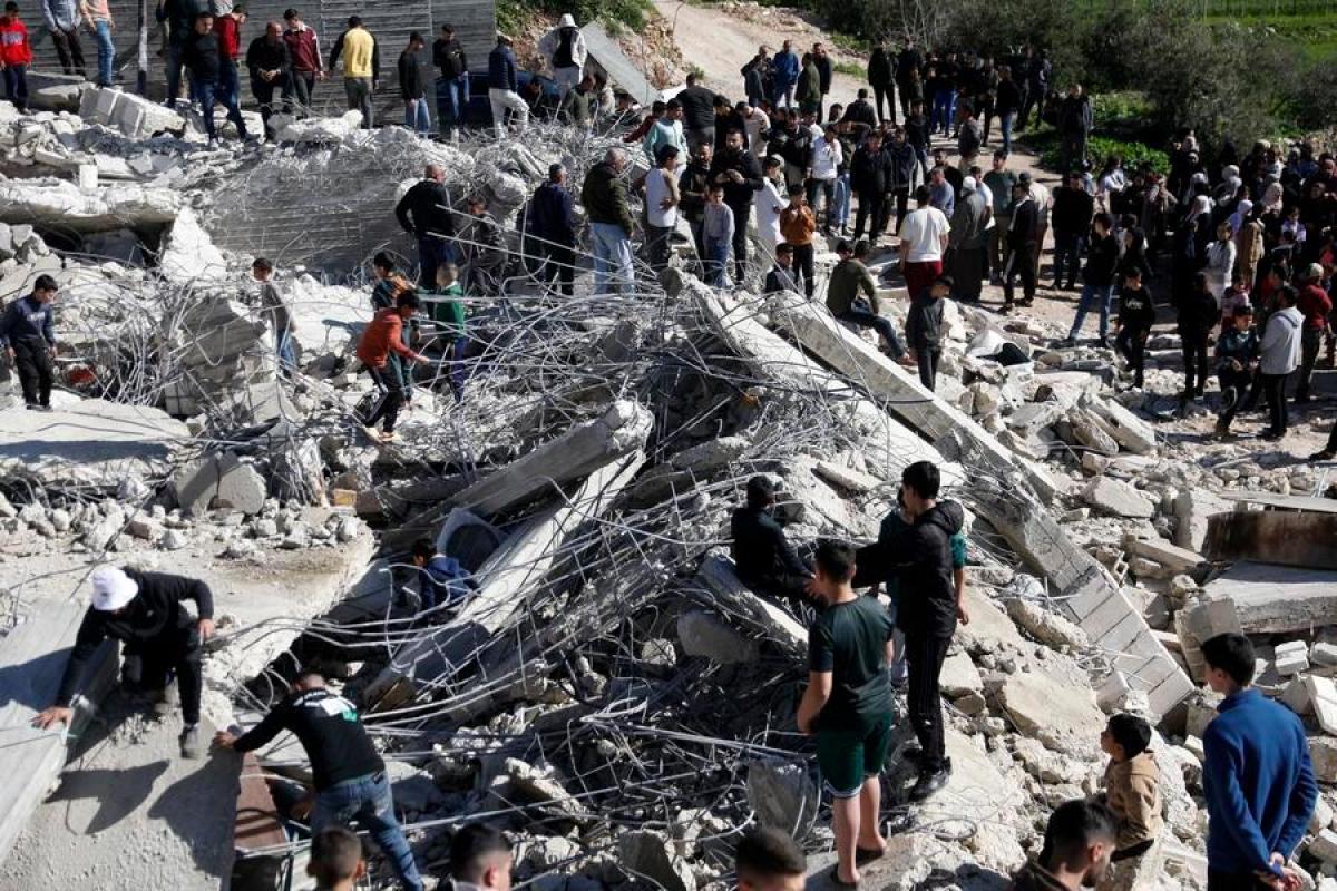 بيت هدمه الاحتلال في بلدة بيت عوا، غرب مدينة الخليل، في 5 فبراير 2026. (شينخوا)