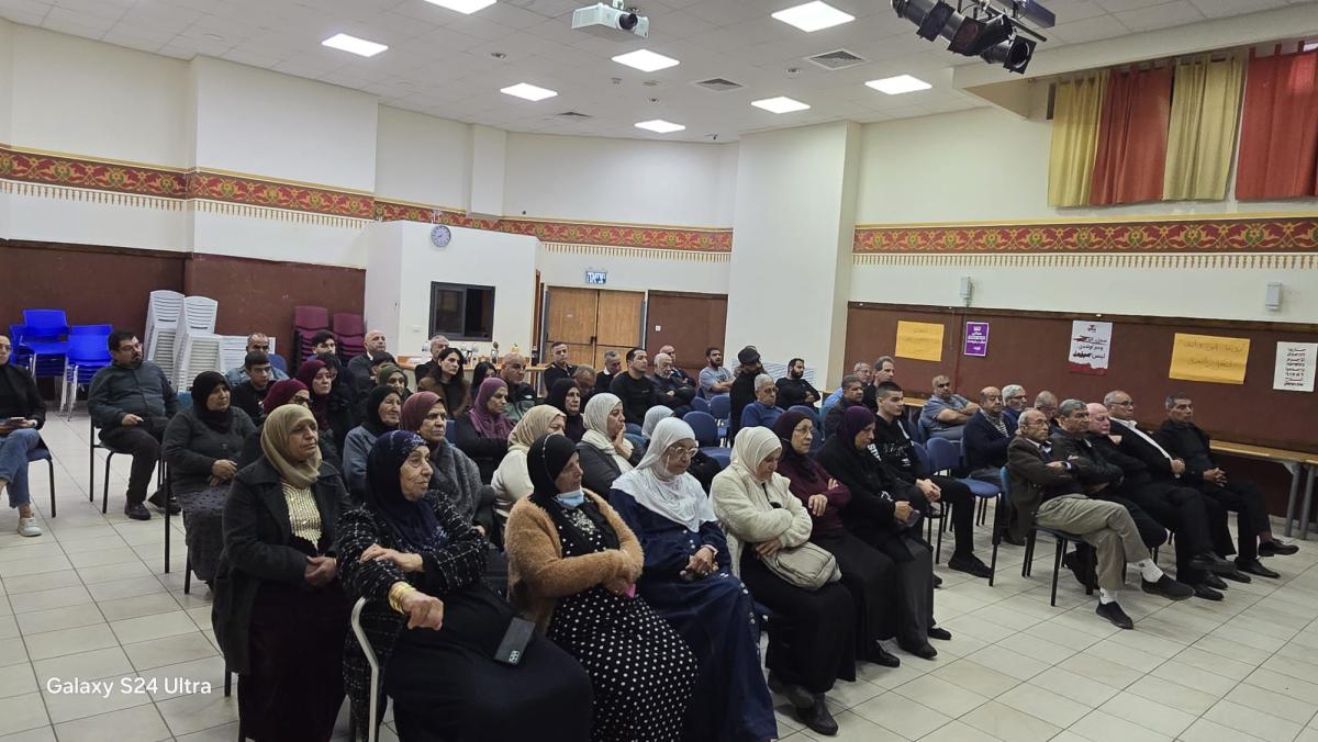 اجتماع شعبي في دبورية ضد العنف الجريمة والتأكيد على استمرارية النضال