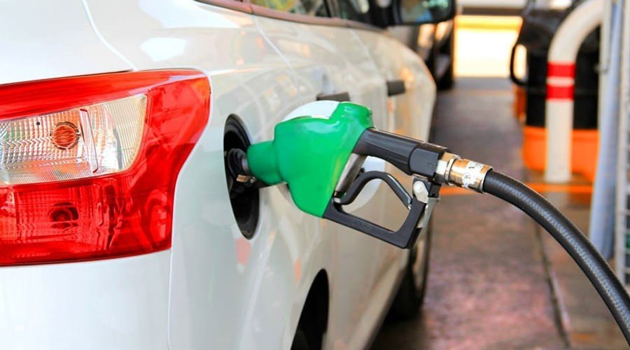 ارتفاع حاد لاسعار البنزين ابتداء من منتصف الليلة