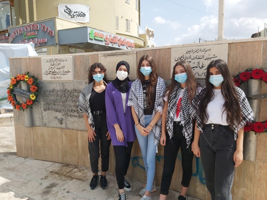 زيارة أضرحة الشهداء في الذكرى العشرين لهبّة أكتوبر - كفركنا