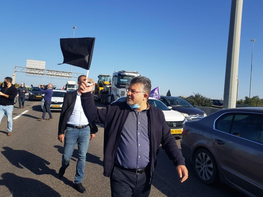 مسيرة السيارات الاحتجاجية ضد العنف