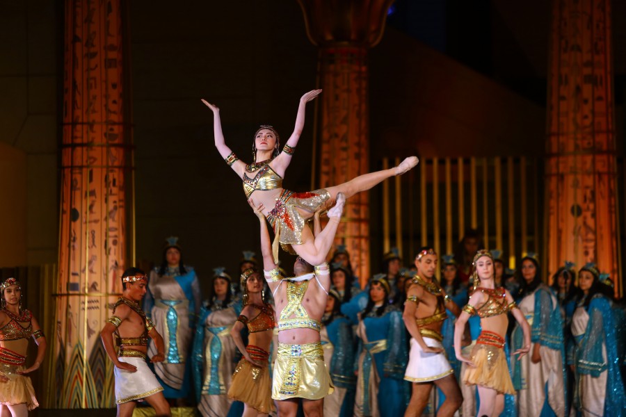 دار الأوبرا المصرية تبهر الجمهور بعرض أوبرا "عايدة" الشهير لـ "فيردي" - تصوير "شينخوا"