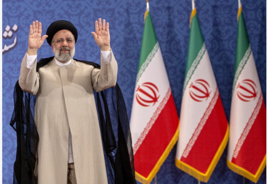 طهران تعترف بمفاوضات حول برنامجها النووي تكون نتيجتها رفع العقوبات