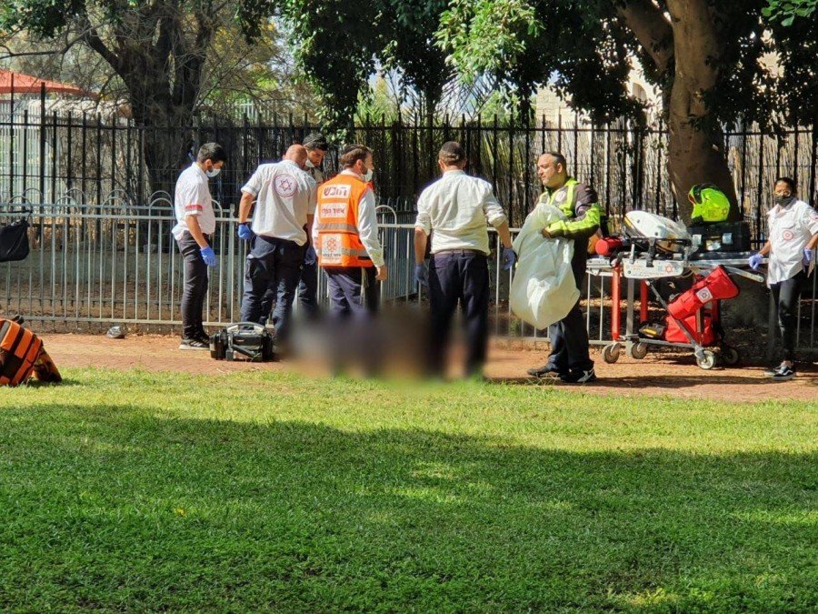 اشتباه بجريمة قتل في أشدود: العثور على جثة في حديقة عامة