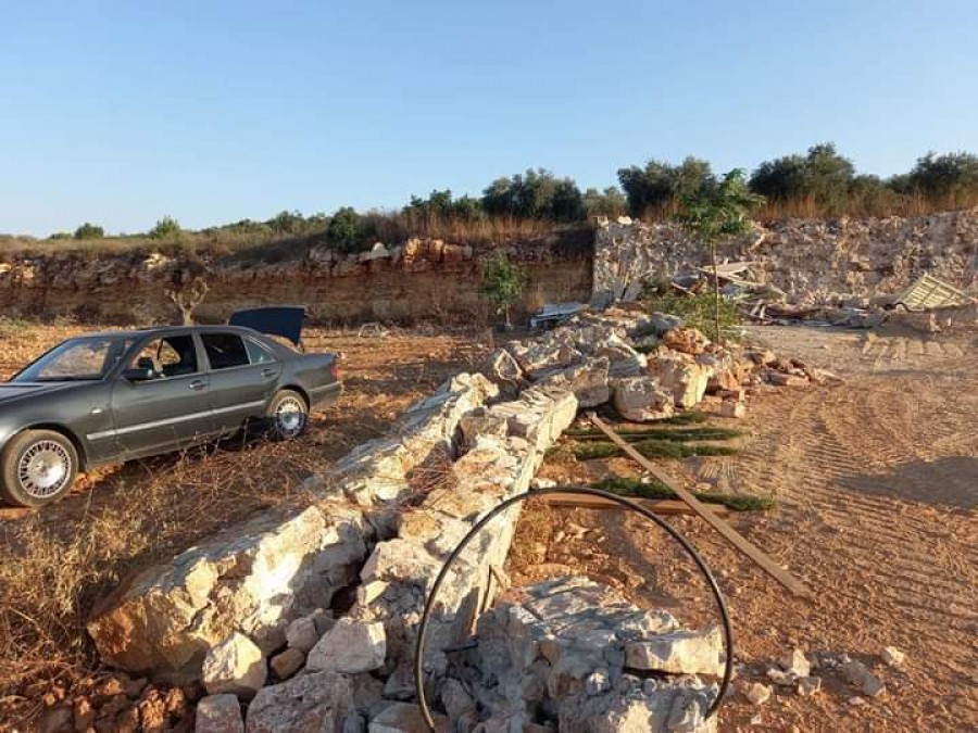 عمليات هدم لمنازل ضيافة في يركا