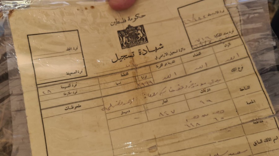 وفد المتابعة في اللد حول قضية كرم النقيب ومعتقلي هبة الكرامة