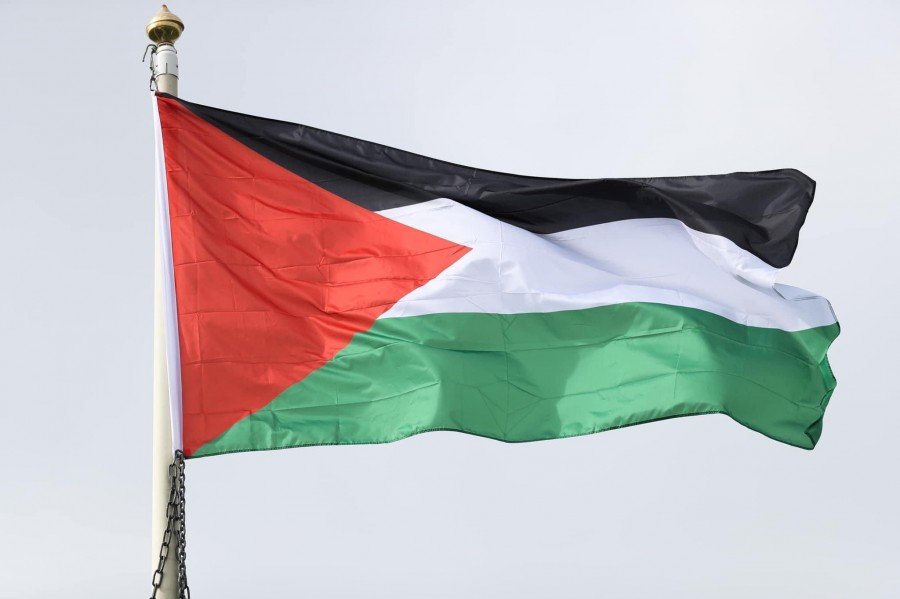 الخارجية الفلسطينية ردًا على غانتس: "شعبنا يرفض أي حلول أو كيانات بديلة لتجسيد دولة فلسطين"