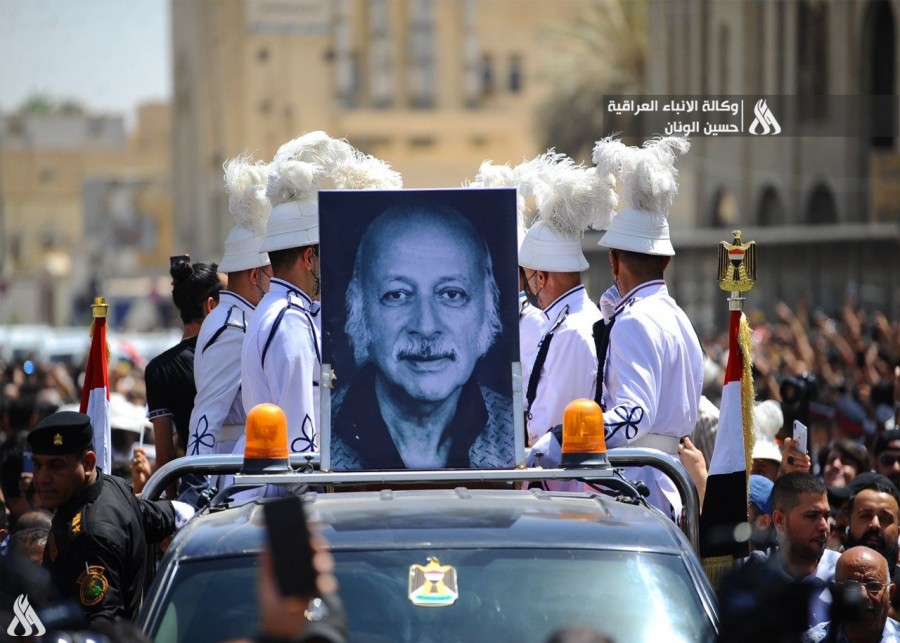 جنازة مظفر النواب الصورة من وكالة الأنباء العراقية