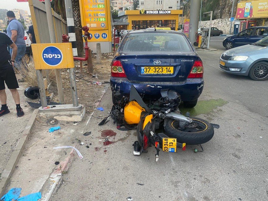 الناصرة: مصرع شاب واصابة اخر بجروح طفيفة بحادث دراجتين ناريتين