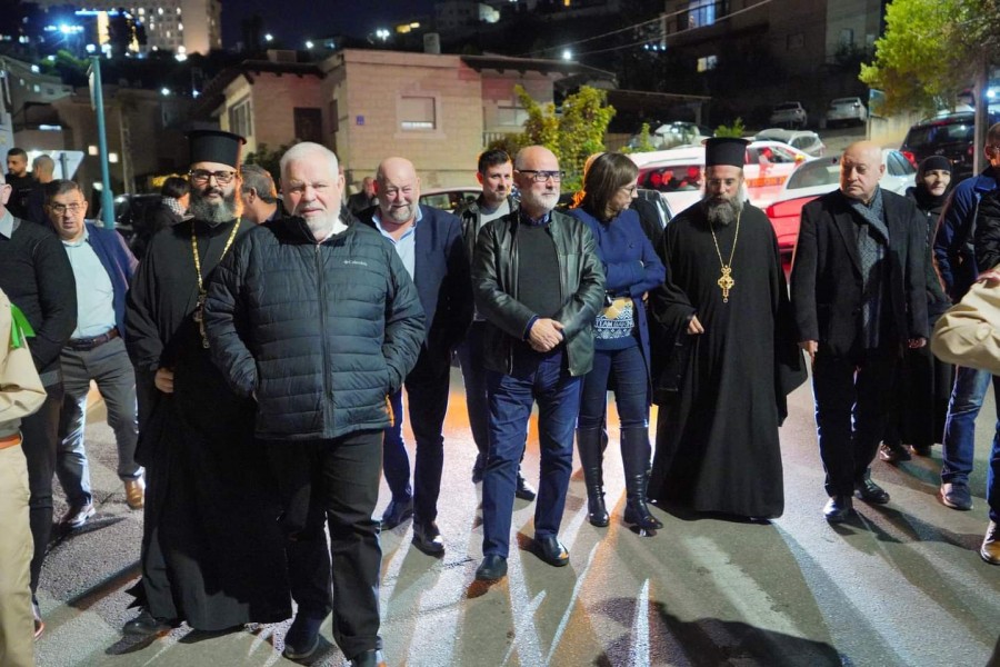 مشاركة حاشدة في مسيرة الميلاد في نوف هجليل