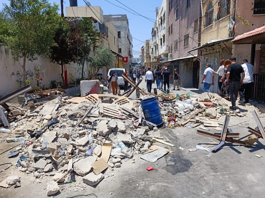 .زيارة وفد الحزب والجبهة لمخيم جنين