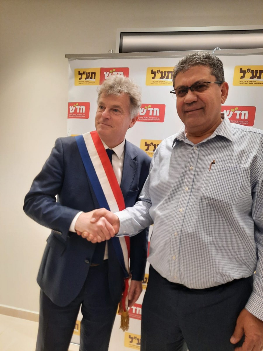 لقاء مهم بين قيادة الحزب الشيوعي الفرنسي وقيادة الحزب الشيوعي الإسرائيلي ونوابه