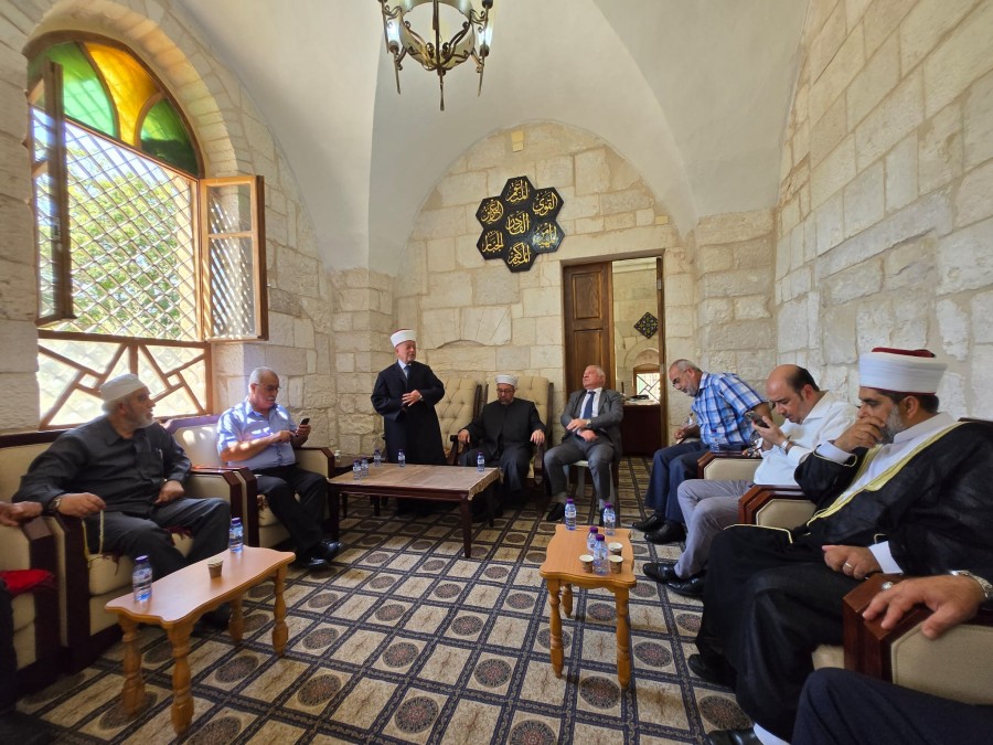 المتابعة تزور المسجد الأقصى والشيخ عكرمة صبري للاطلاع على آخر المستجدات